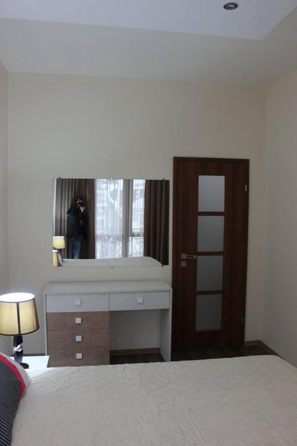 Apartment On Rustaveli 17 Batum Dış mekan fotoğraf